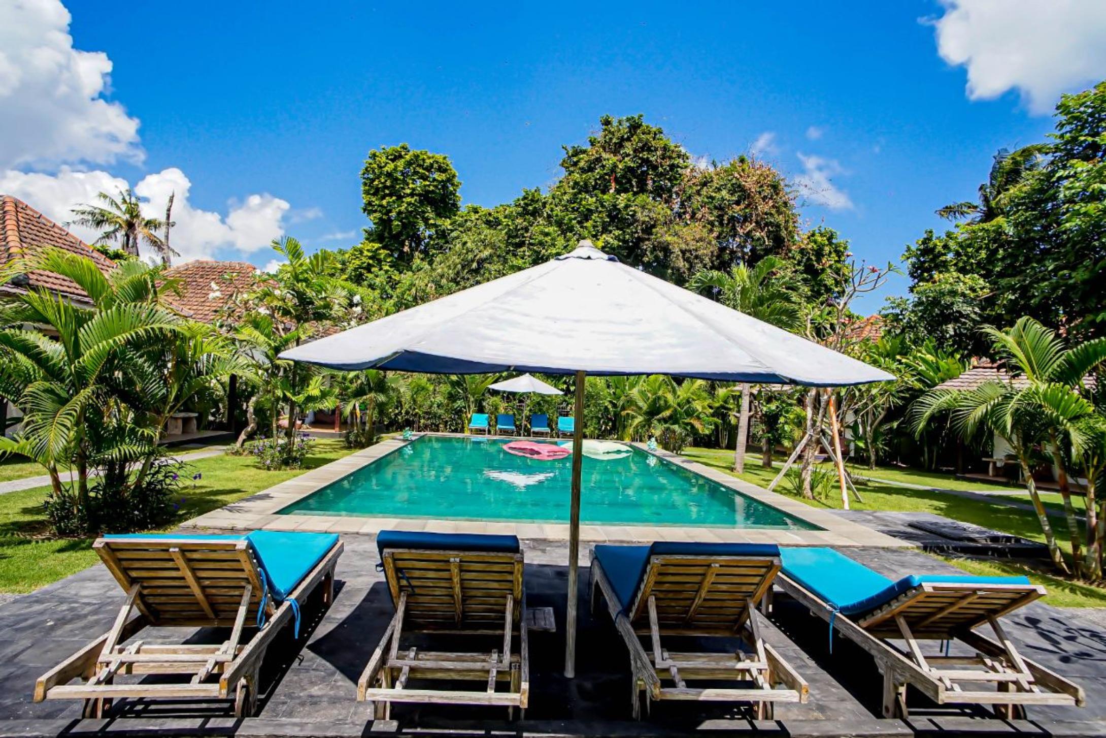 Agung Wiwin Homestay & Restaurant Mengwi Bagian luar foto