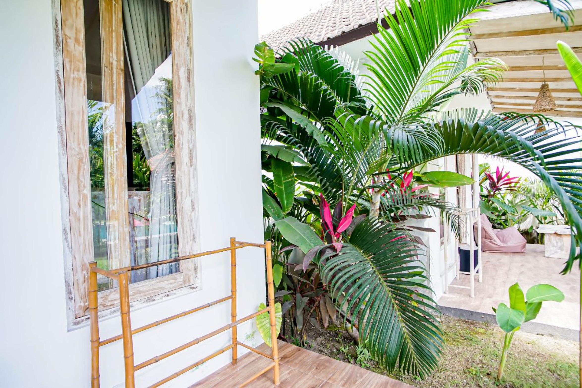 Agung Wiwin Homestay & Restaurant Mengwi Bagian luar foto
